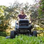 Murray® MT100 42″ Riding Lawn Mower with 13.5 HP* 500cc Briggs & Stratton® Engine - Image 4