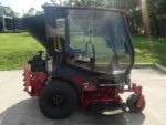 Ferris ISX3300 60″ Zero Turn Mower with Curtis Premium Air-Conditioned Cab - Image 8